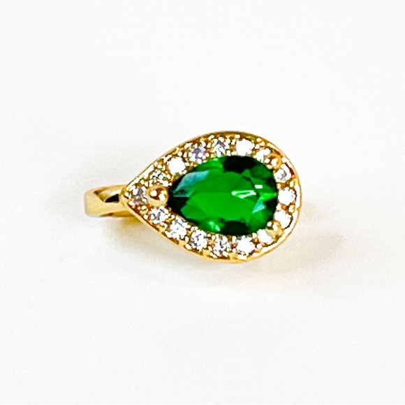 18K Golf Filled Ear Cuff (half pair) in Emerald Green CZ- Brand New - Picture 1 of 5